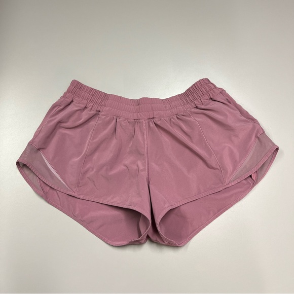 Lululemon 🍋 Hotty Hot Short II *2.5" Inseam Size 10 - Picture 6 of 9